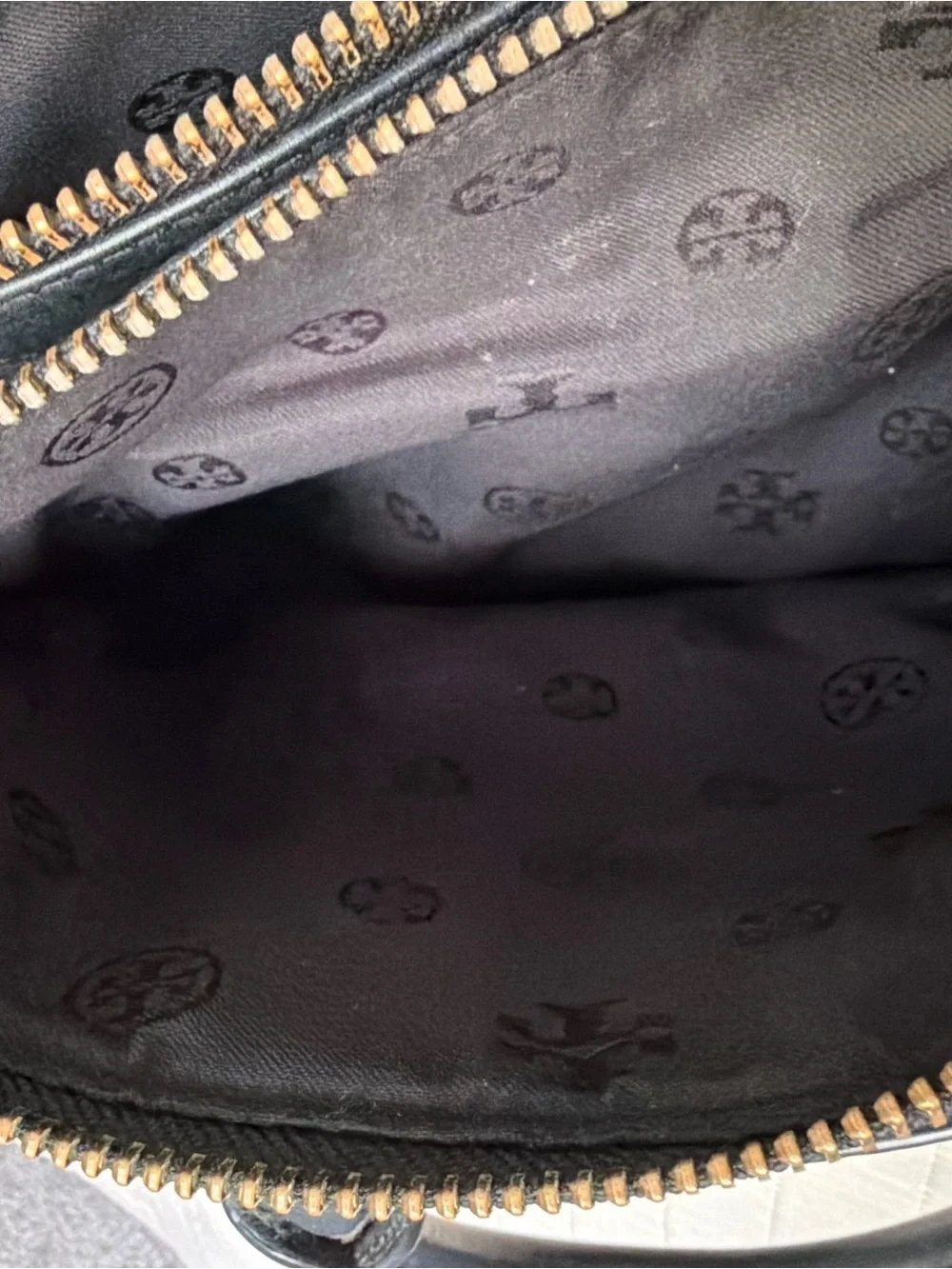 Tory Burch - Black Pebbled Leather Satchel with Gold Hardware - Picture 10 of 15